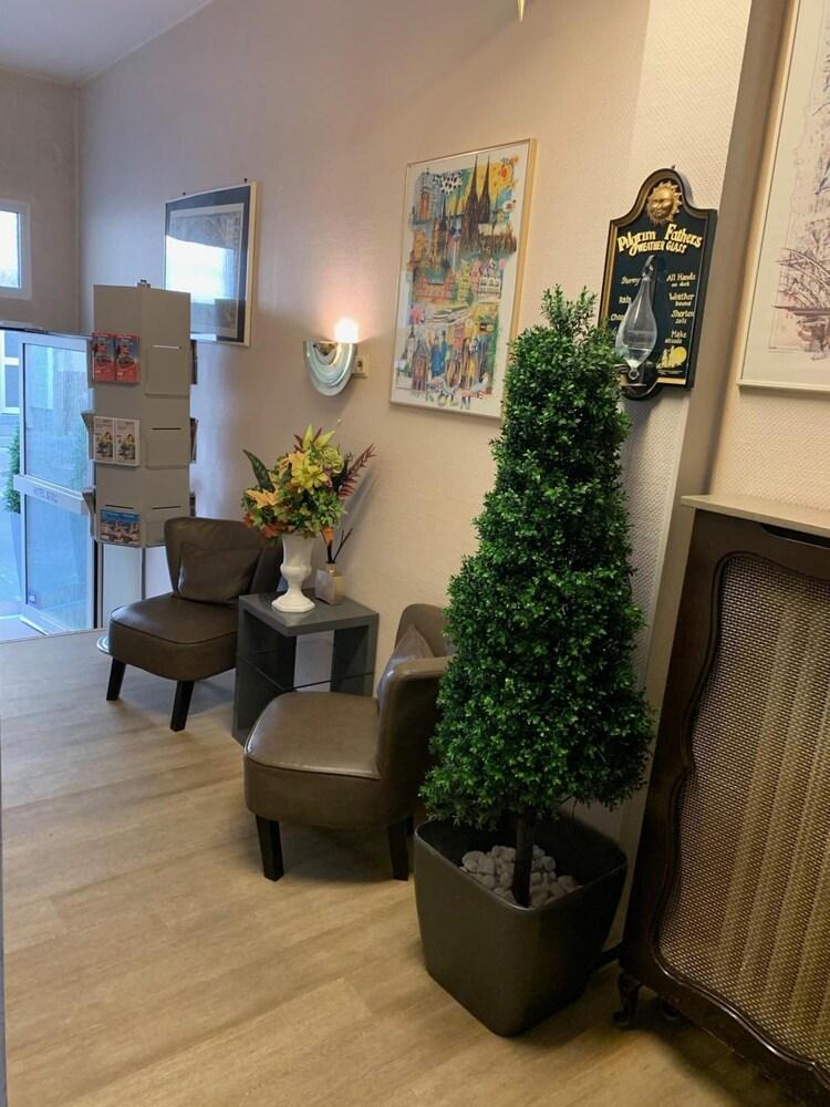 Hotel Berg Köln Dış mekan fotoğraf