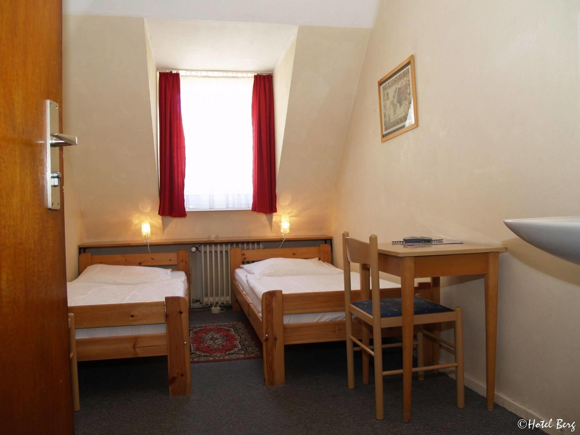 Hotel Berg Köln Dış mekan fotoğraf