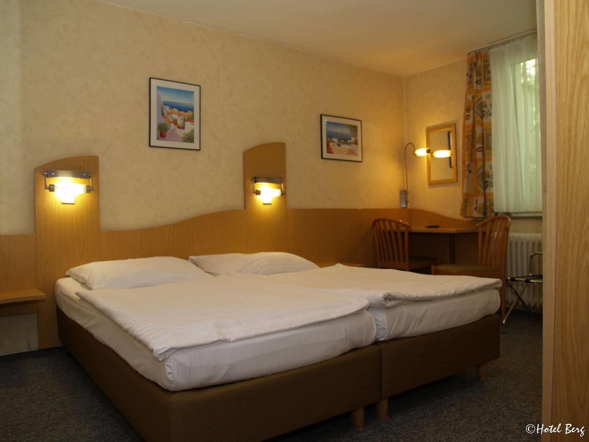 Hotel Berg Köln Dış mekan fotoğraf